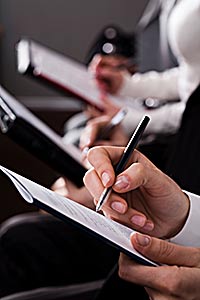 Workshops verk�rzen die Einarbeitungszeit in das Baum�ngelmanagement-System PRO-DEF.